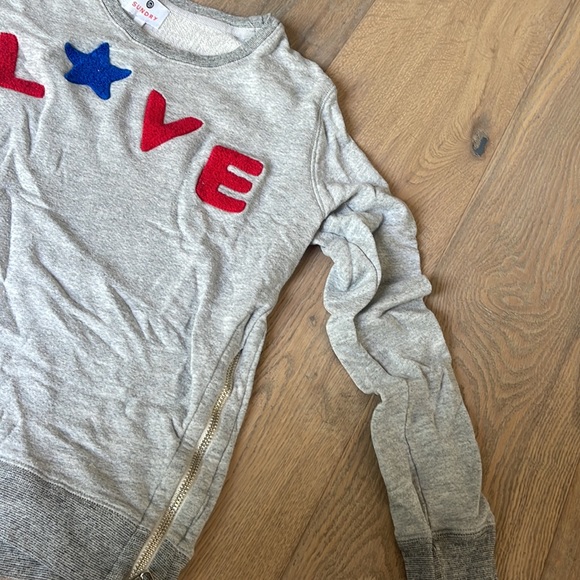 grey crewneck - Picture 2 of 3